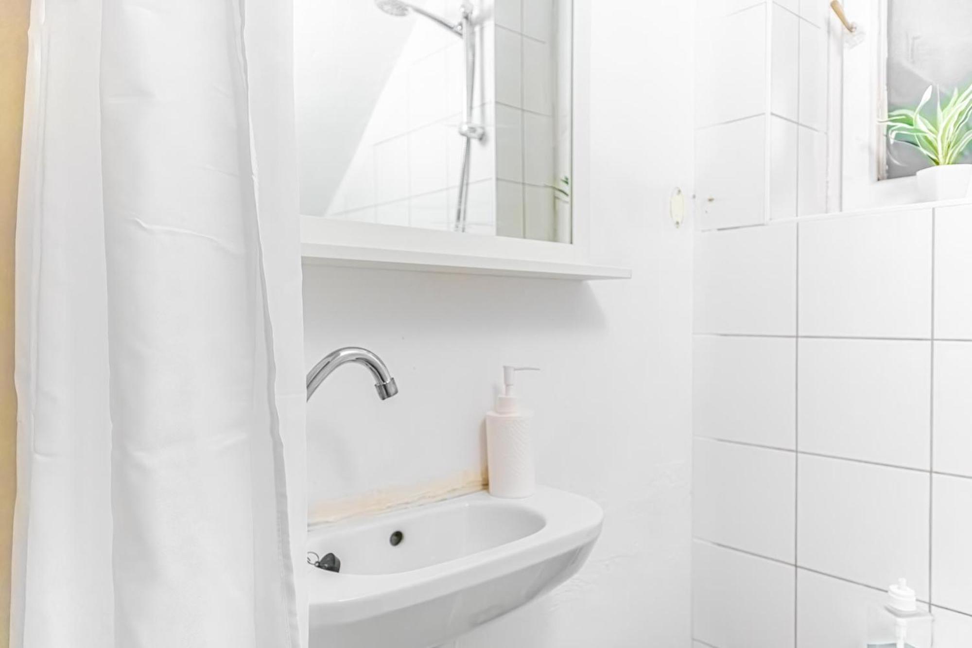 Appartement Attractive 2br Near Akh Ideal For Longstays