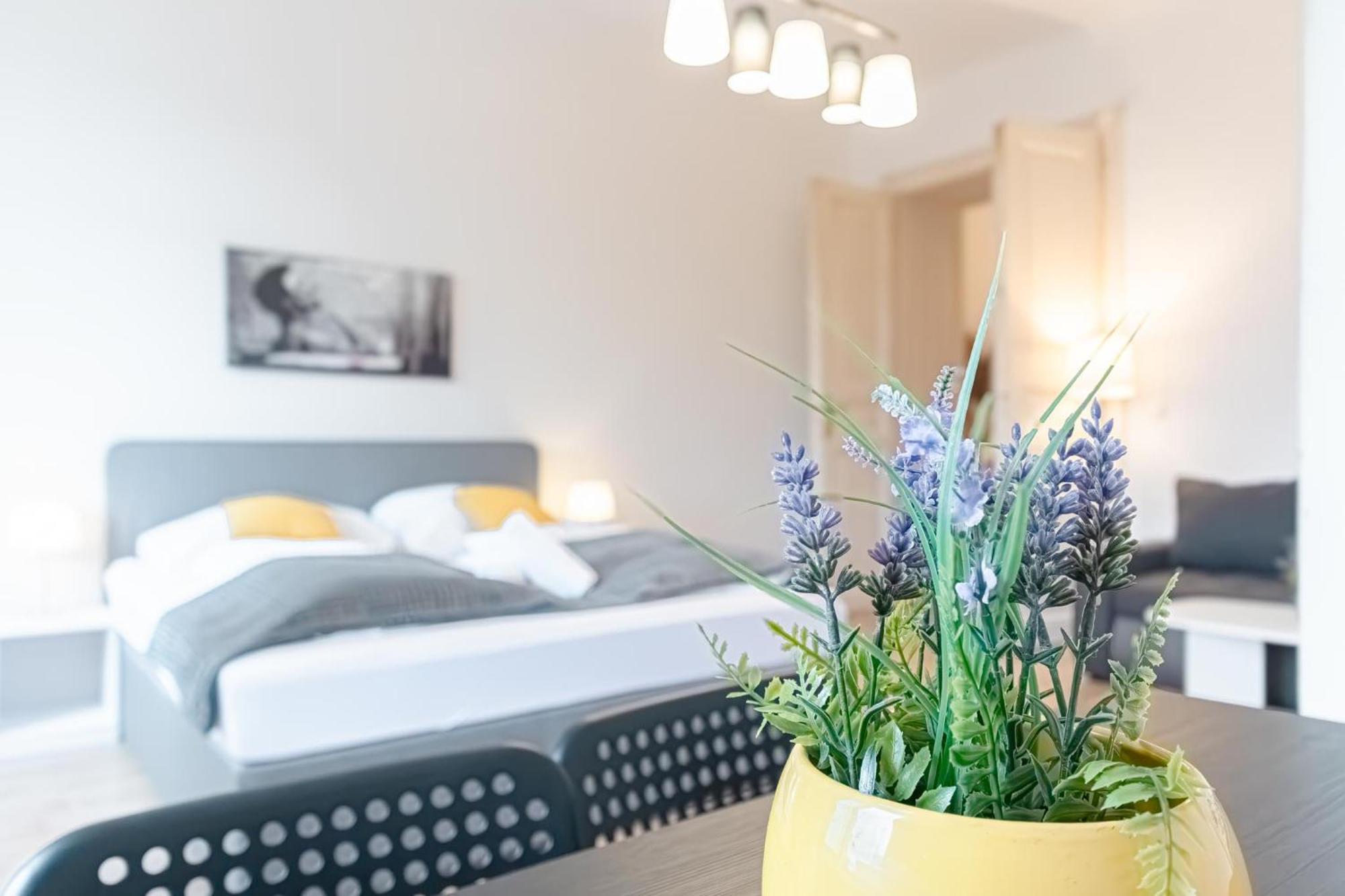Attractive 2br Near Akh Ideal For Longstays Apartamento