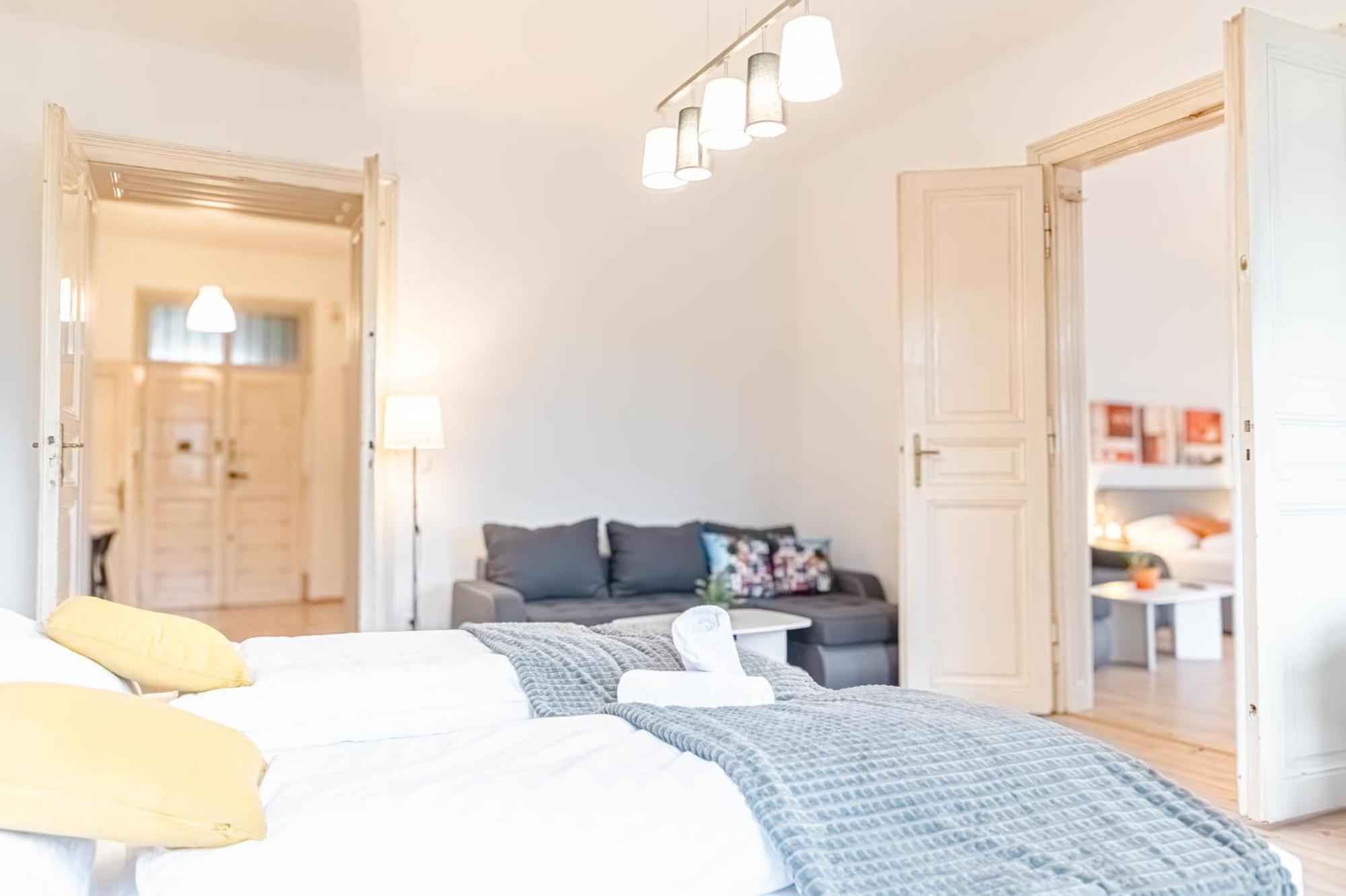 Apartamento Attractive 2br Near Akh Ideal For Longstays *